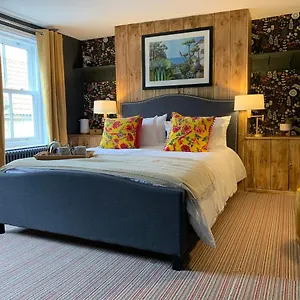 sherlocks-lodgings.yorkshirehotels.net/